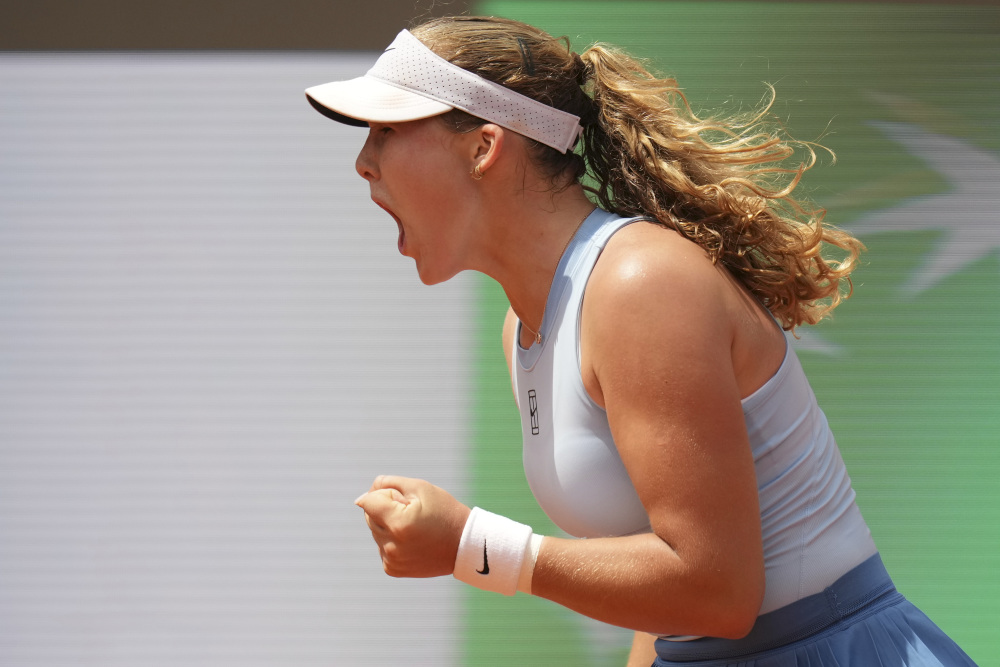 内完成对球 内完成对球